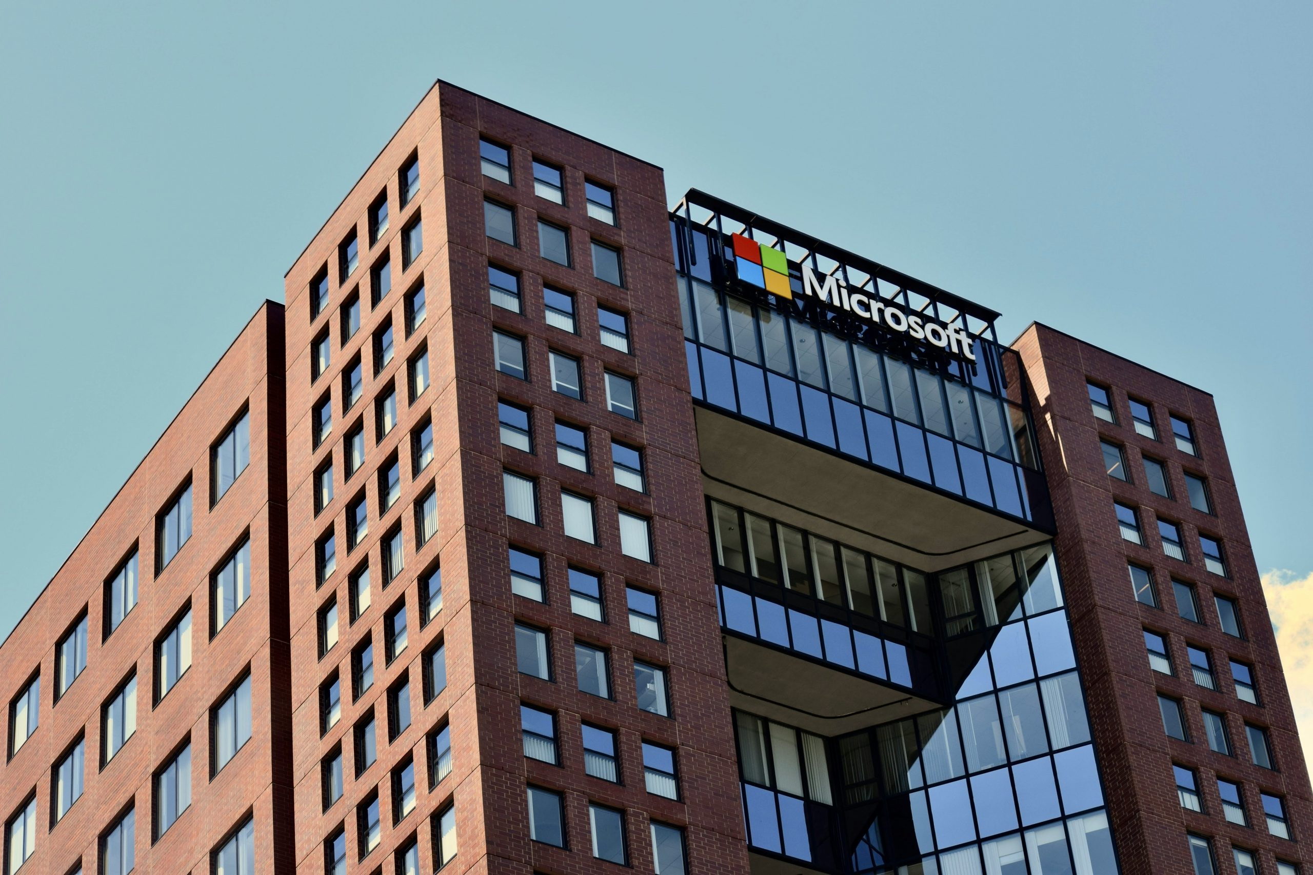 Should I Buy Microsoft Stock: AI Giant in 2024