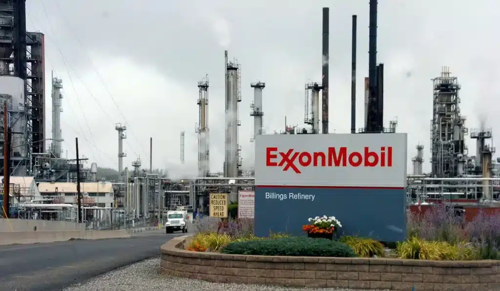 Exxon Mobil Oil stock company